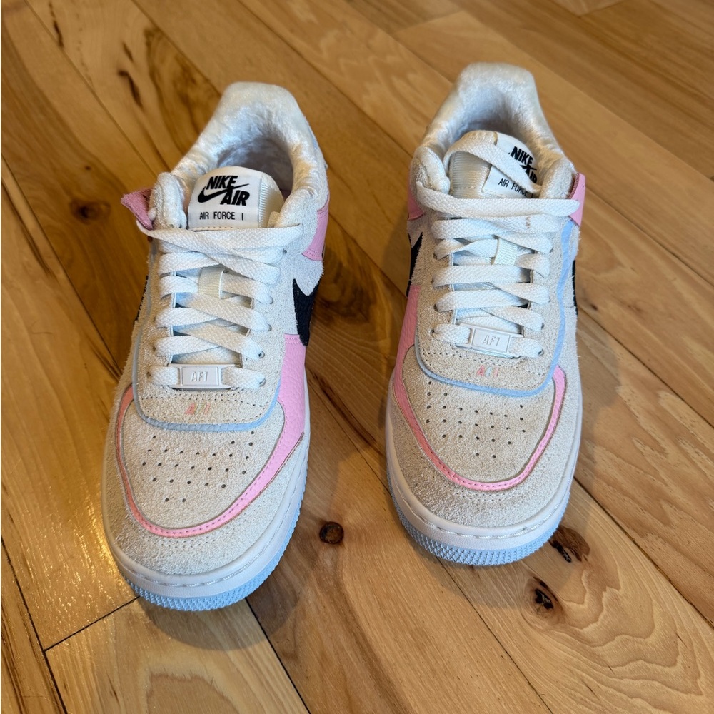 Nike Air Force 1 Shadow "Hoops Pack" sneakers in the Medium Soft Pink colorway. - Picture 4 of 8